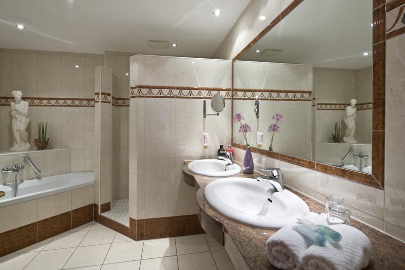 Germanenhof Hotell Sandebeck Rom bilde